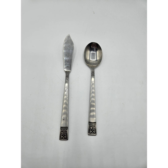 Custom Design CUD1 Jelly Spoon and Butter Spreader‎ Lot of 2 Stainless - Picture 1 of 3